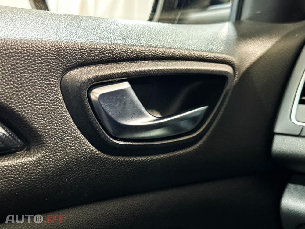 Renault Mégane 1.8 TCe R.S. EDC J19