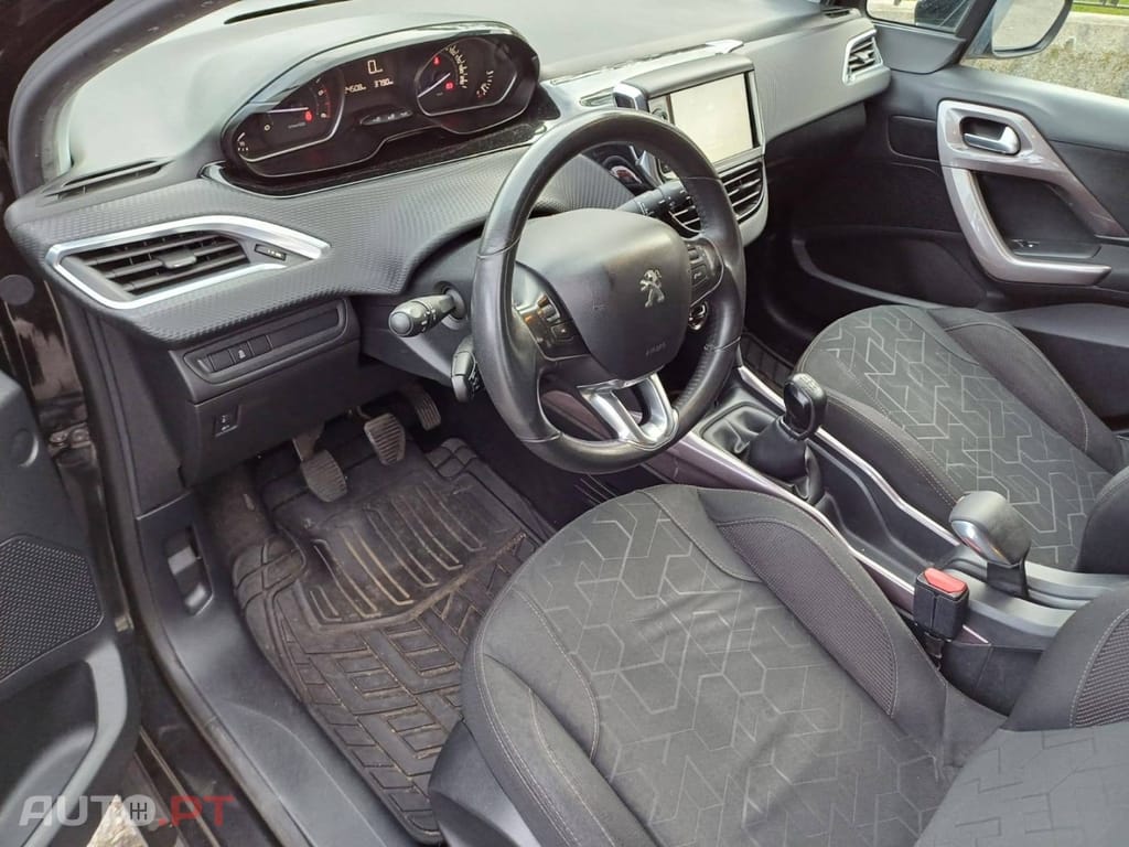 Peugeot 2008 1.4 HDi Active