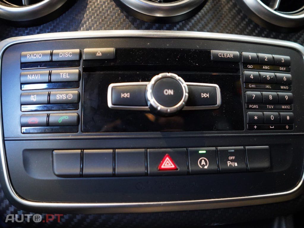 Mercedes-Benz A 180 d AMG 