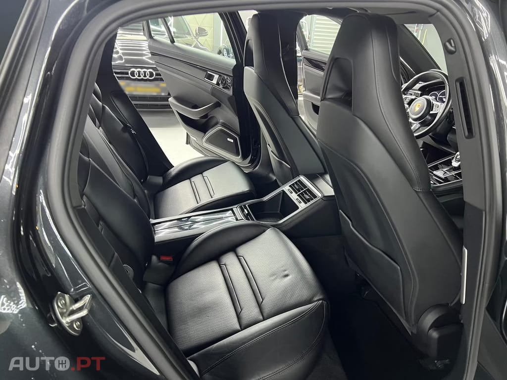 Porsche Panamera 3.0 V6 Turbo