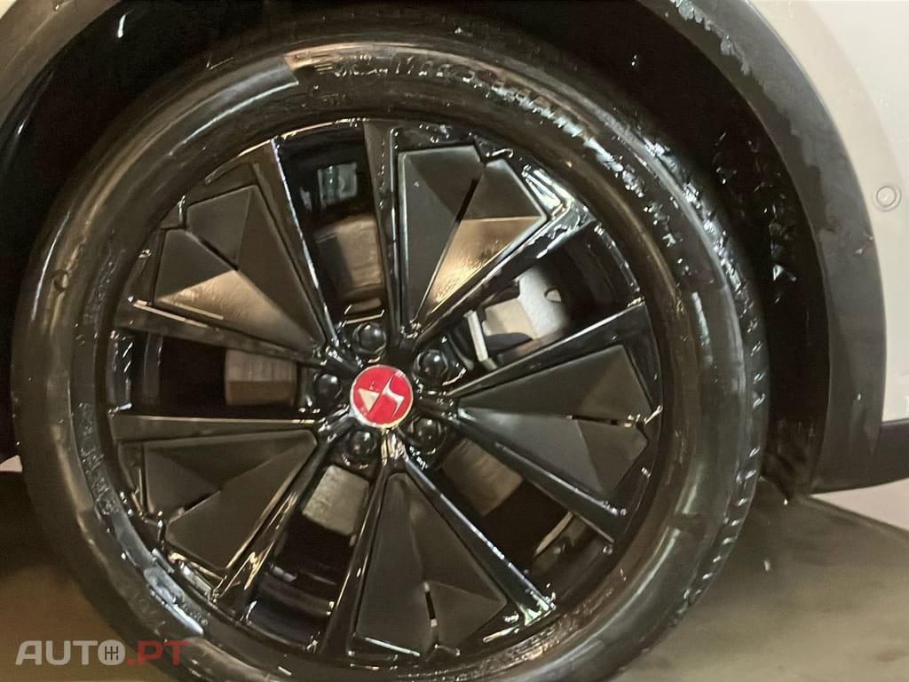 DS DS7 Crossback E-Tense Performance Line EAT8