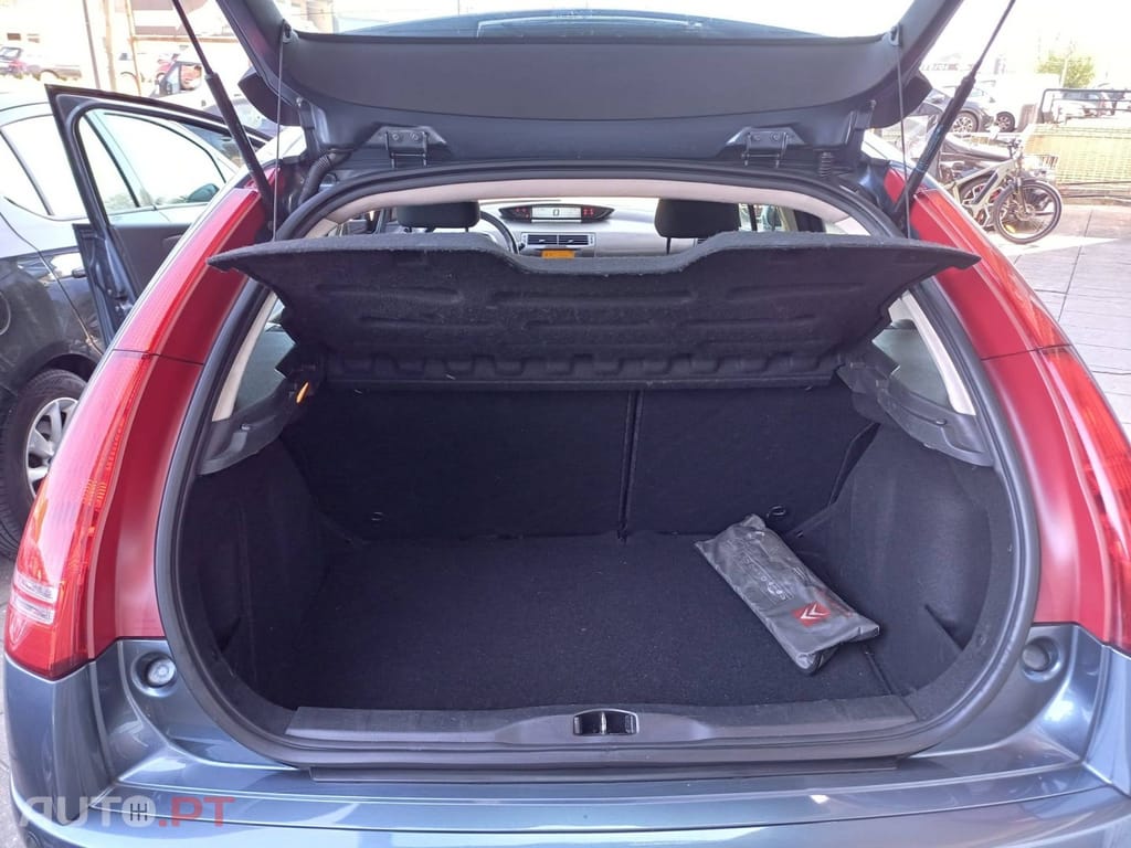 Citroen C4 1.6 HDi SX