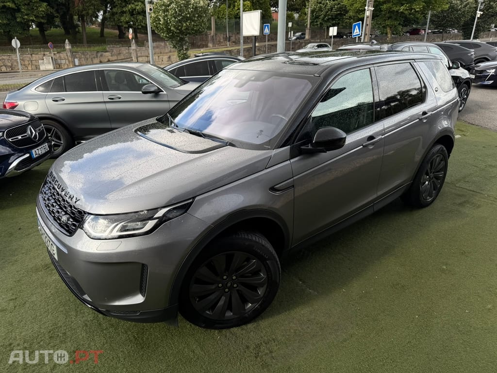 Land Rover Discovery Sport P300e Dynamic SE