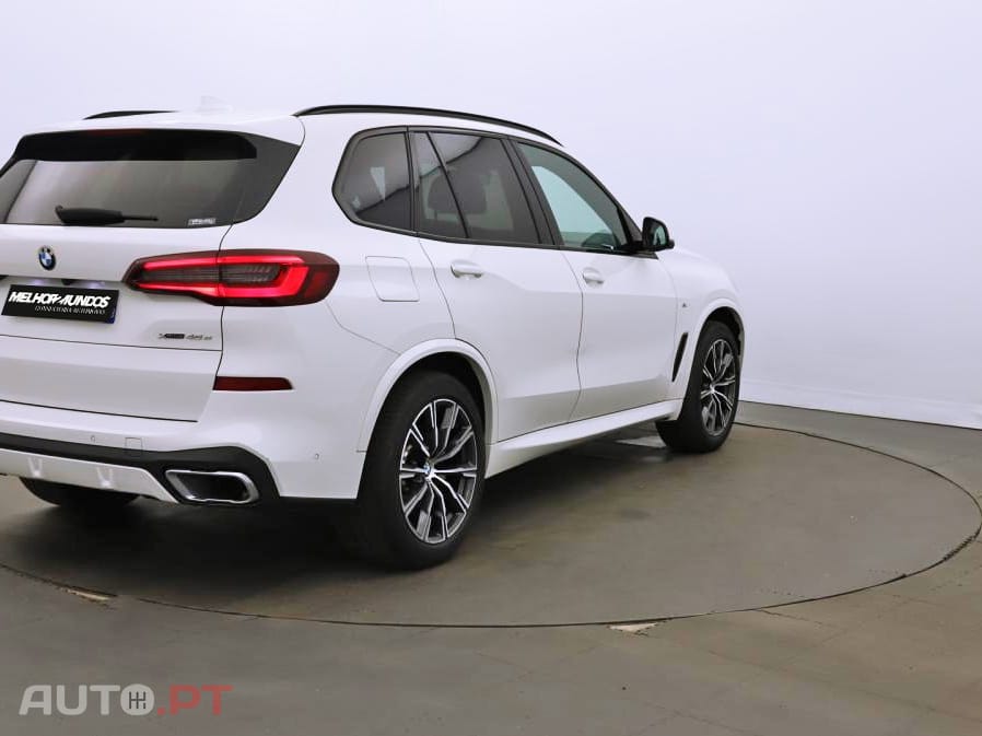 BMW X5 45 e xDrive Pack M