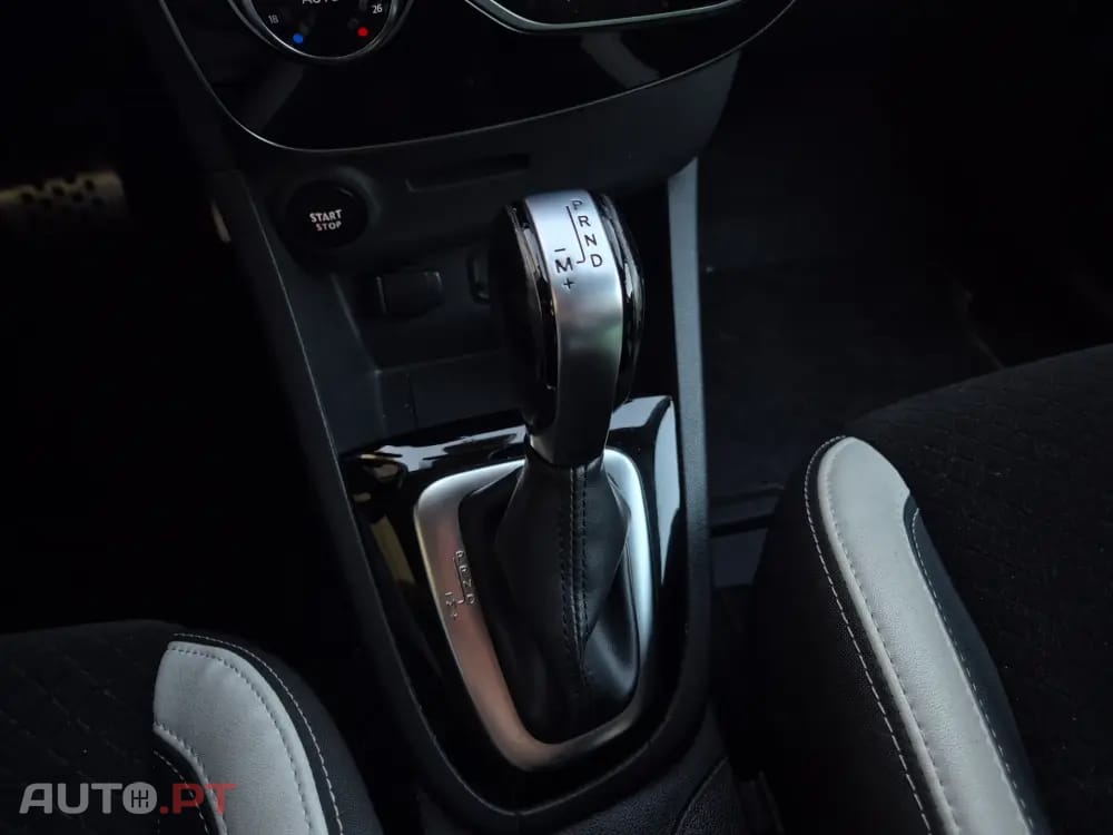 Renault Clio Sport Tourer (Energy) dCi 90 EDC Bose Edition