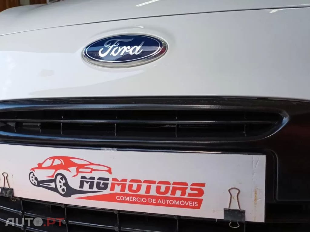 Ford KA 1.2 Titanium X