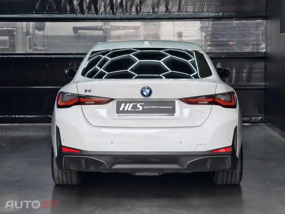 BMW i4 eDrive40
