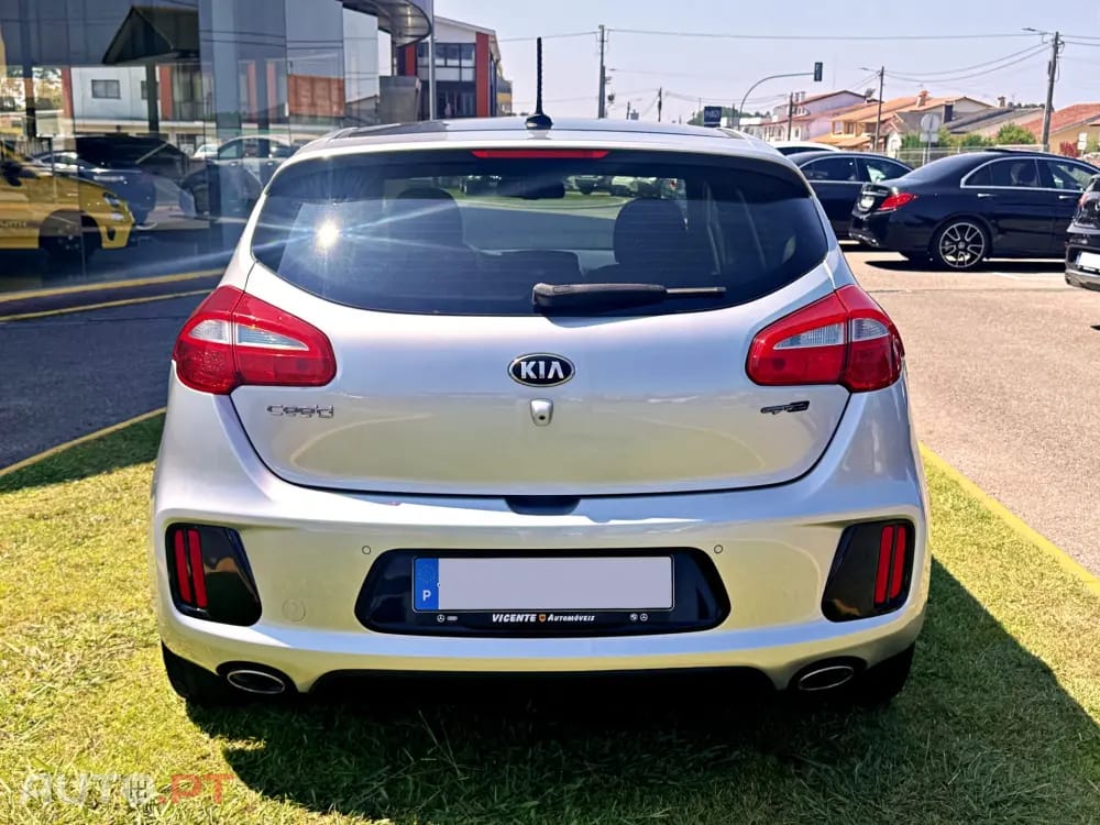 Kia Ceed 1.6 CRDi GT Line