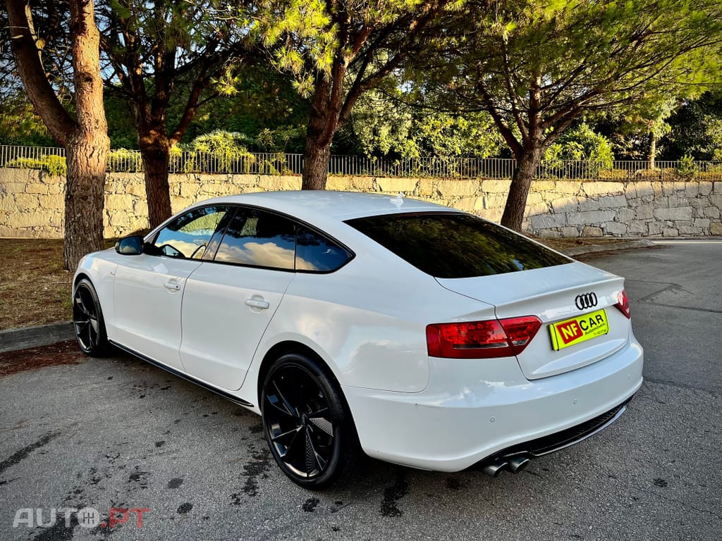 Audi A5 2.0 TDi S-line