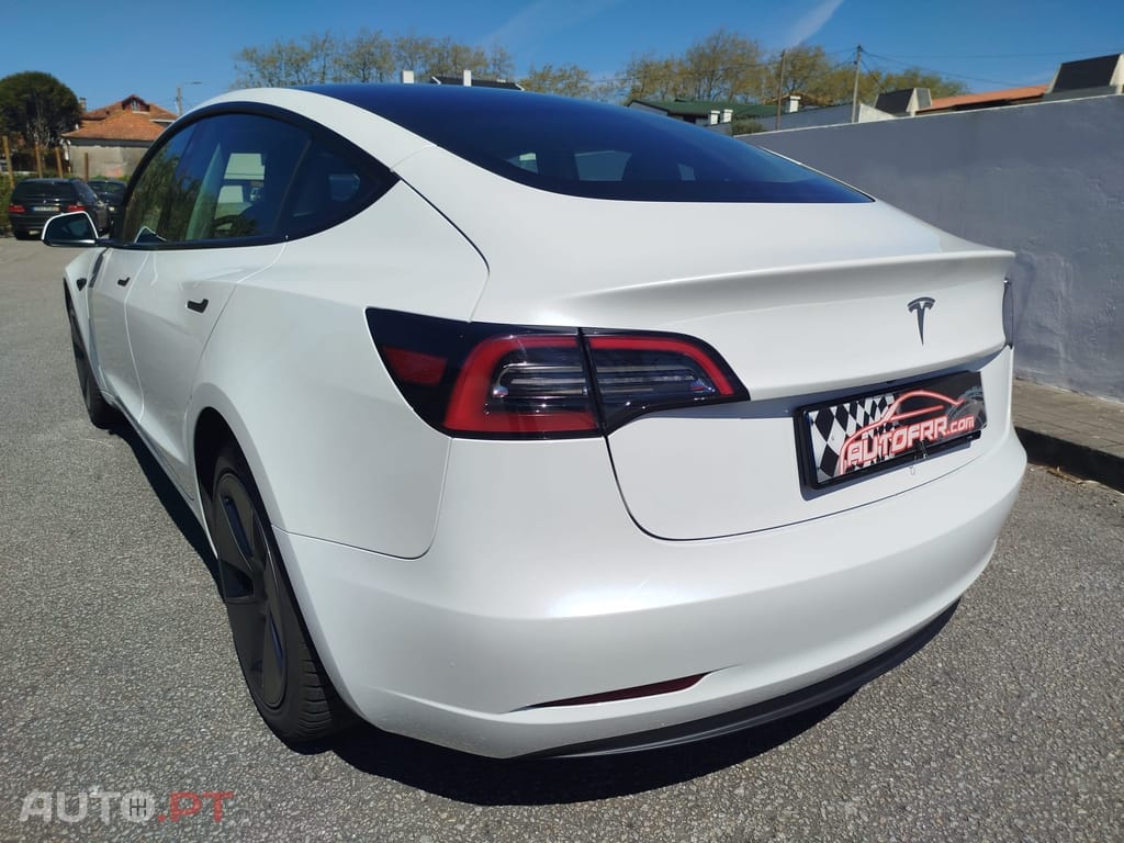 Tesla Model 3 Tração Traseira Premium