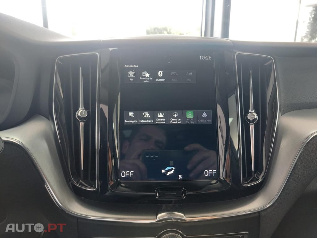 Volvo XC60 2.0 T8 PHEV Momentum AWD