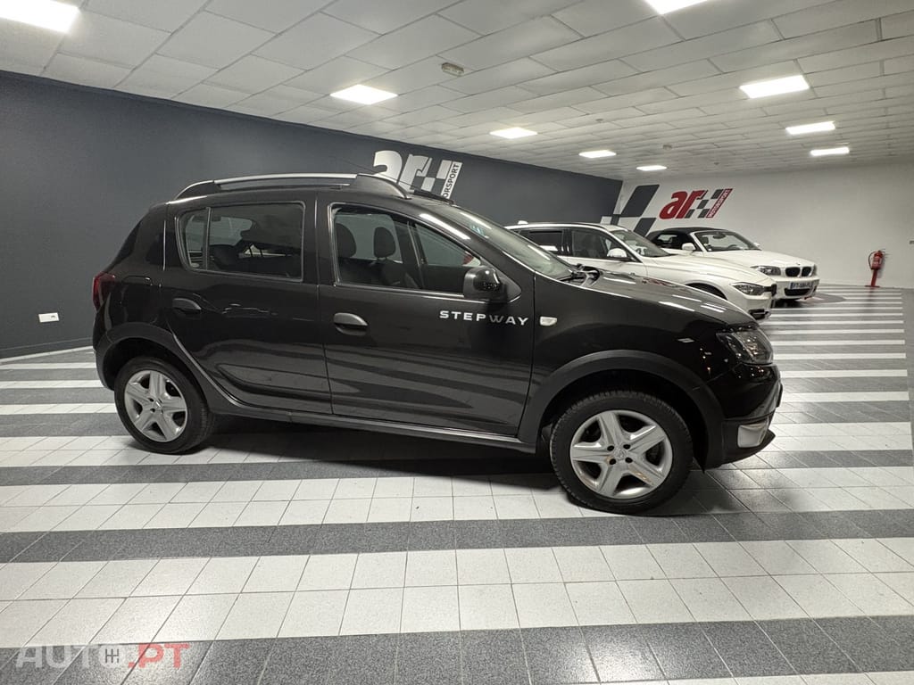 Dacia Sandero 0.9 TCe Stepway