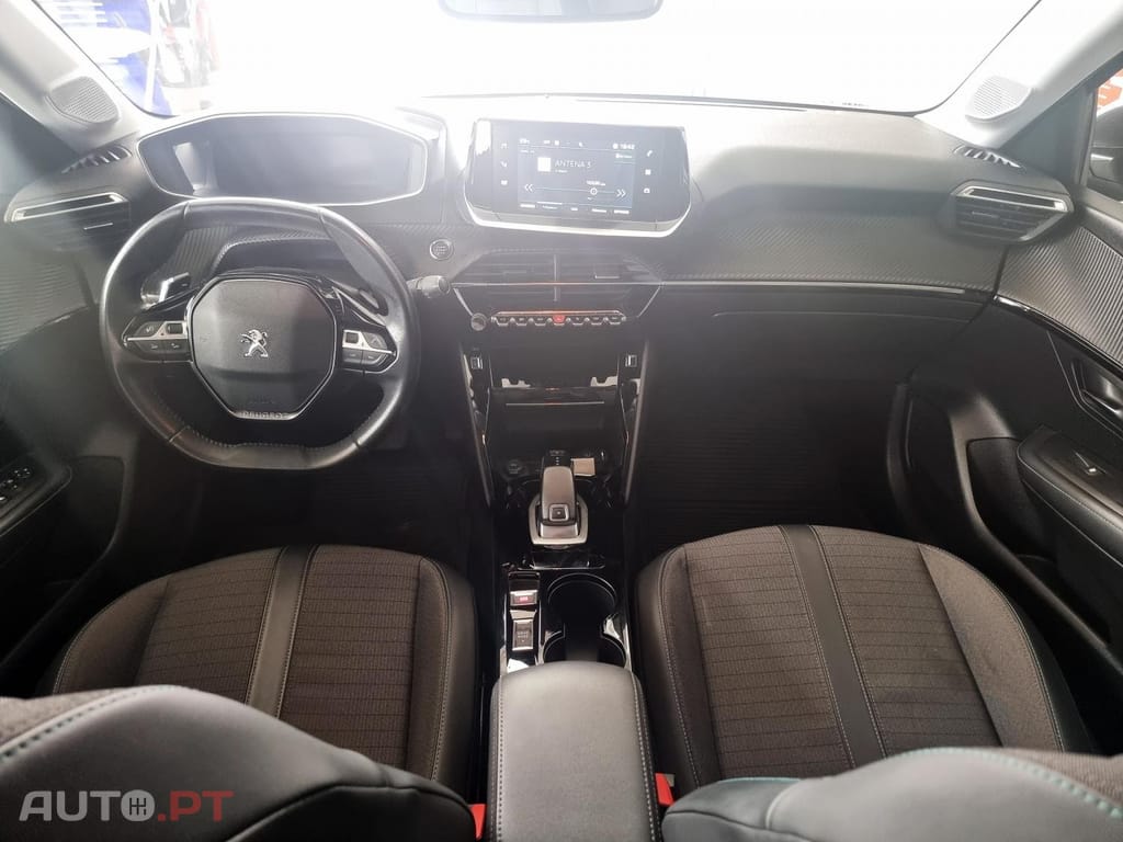 Peugeot 208 1.2 PureTech Allure Pack EAT8