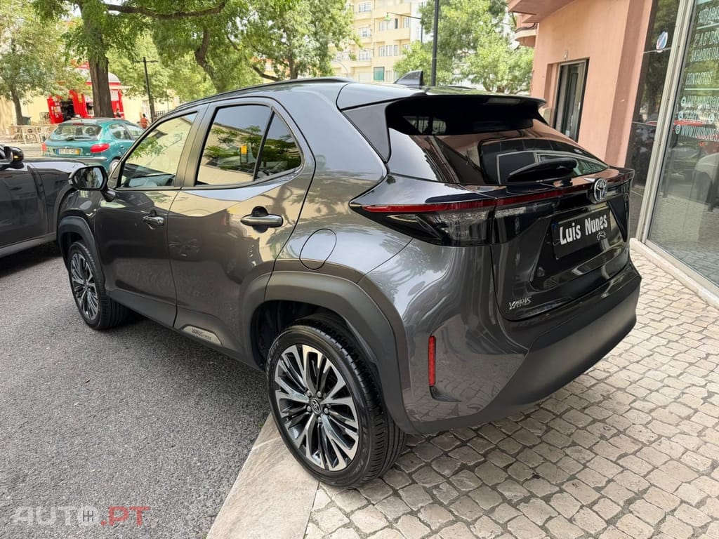 Toyota Yaris Cross 1.5 HDF Luxury