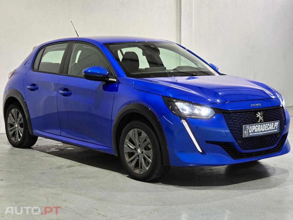 Peugeot E-208 50 kWh Style