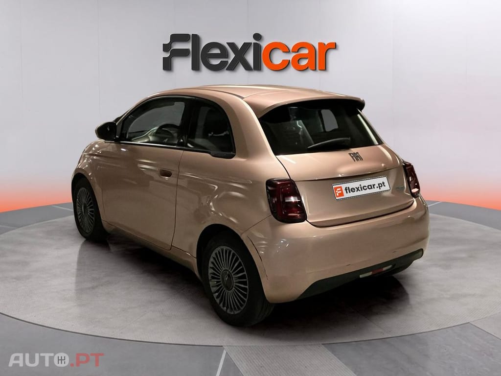 Fiat 500e 42 KWh Icon