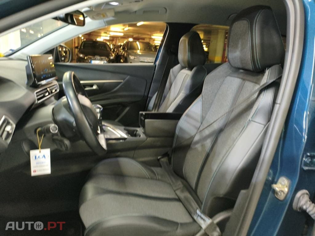 Peugeot 3008 1.5 BlueHDi Allure