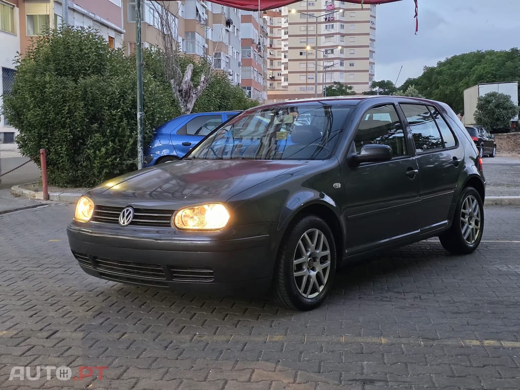 Volkswagen Golf 1,9 TDI 130 Cv's Highline Cx.Automatica