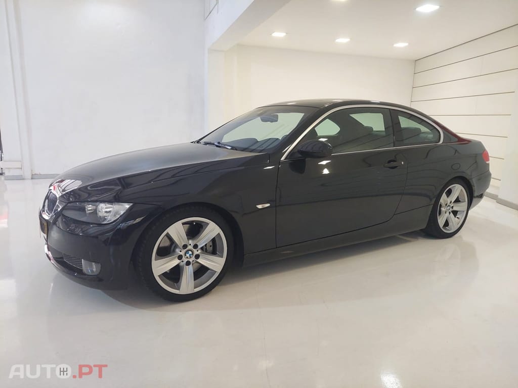 BMW 335 i Coupe Aut.