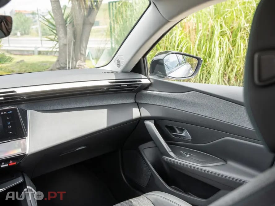 Peugeot 308 SW 1.6 Hybrid Allure e-EAT8