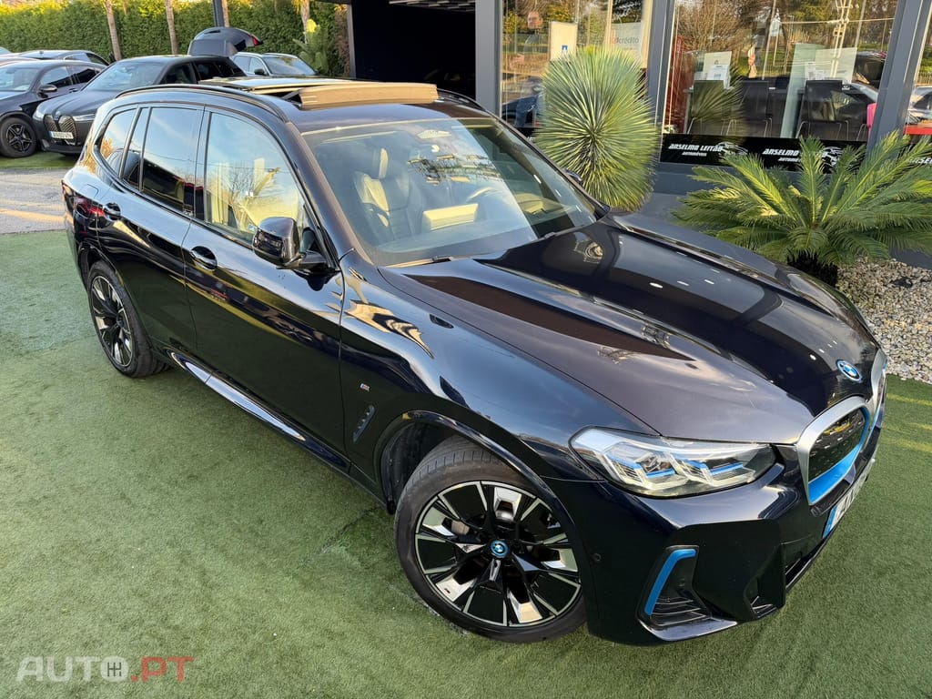 BMW iX3 M Sport Impressive