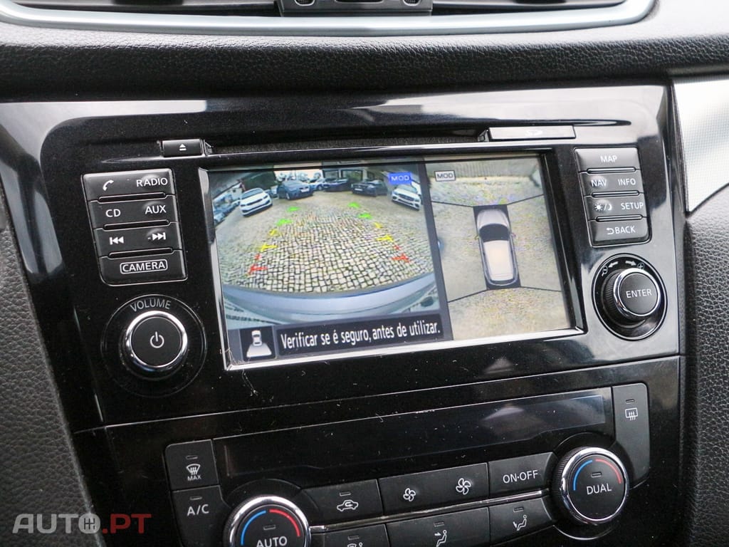 Nissan Qashqai 1.5 dCi N-Connecta