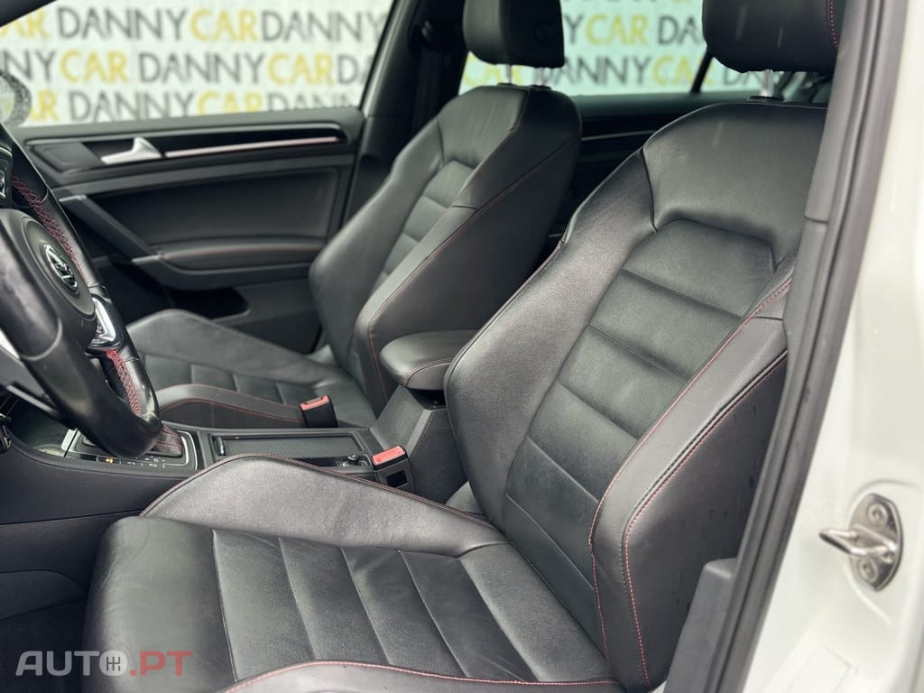 Volkswagen Golf 2.0 GTi DSG