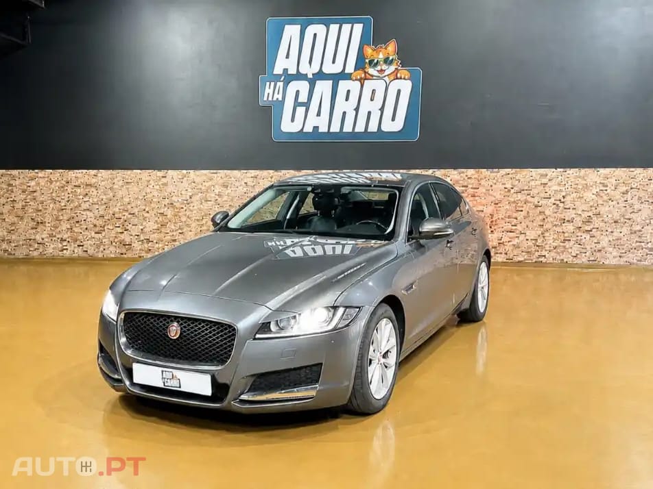Jaguar XF 2.0 D