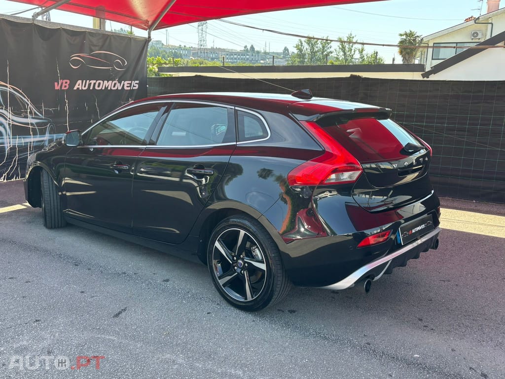 Volvo V40 1.6 D2 R-Design