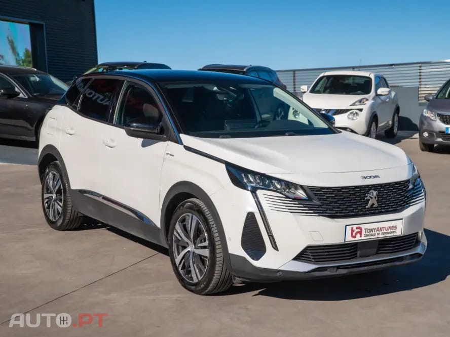 Peugeot 3008 1.6 Hybrid Allure Pack e-EAT8