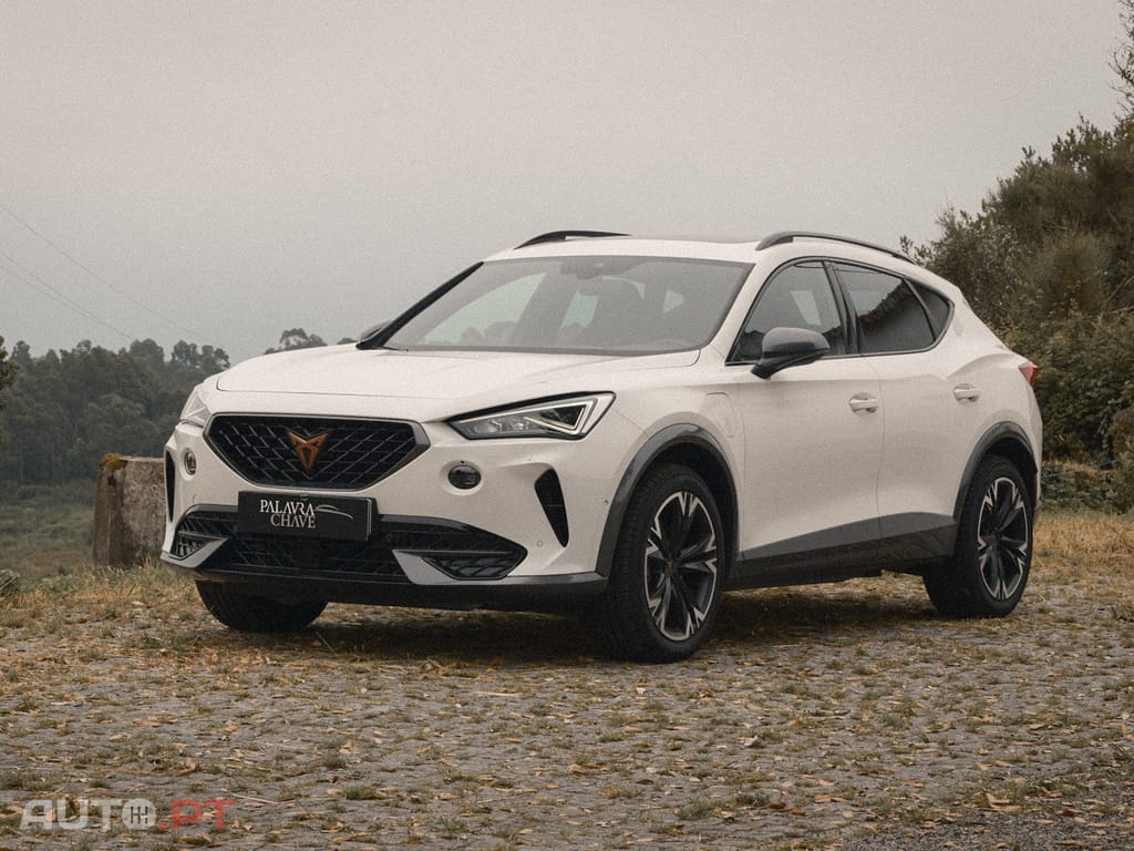 Cupra Formentor 1.4 Hybrid -Teto Panoramico e de abrir