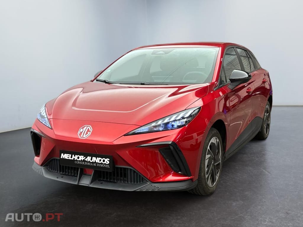 MG MG4 EV Standard 2WD