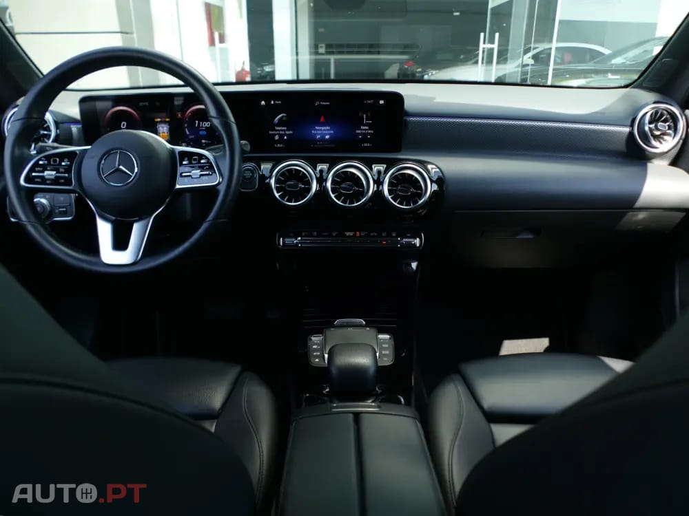 Mercedes-Benz A 250 e Progressive