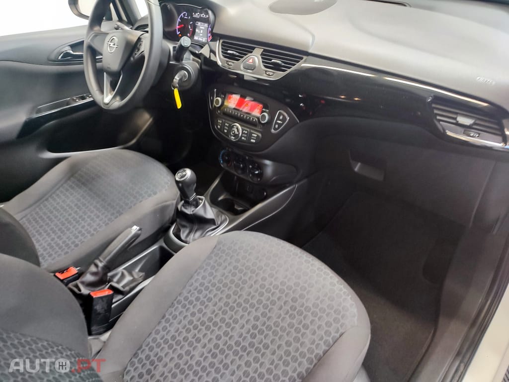 Opel Corsa 1.2 Enjoy