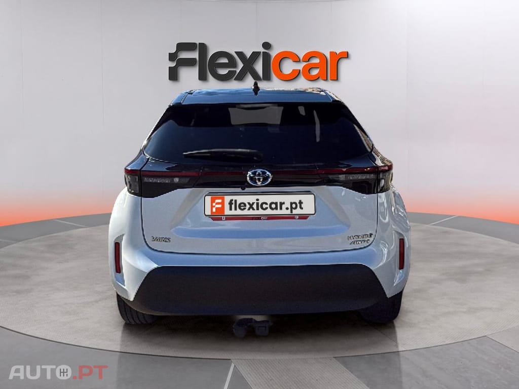 Toyota Yaris Cross 1.5 HDF Square Collection AWD