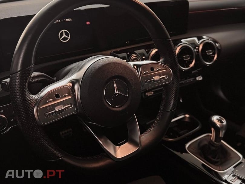 Mercedes-Benz CLA 180 d Shooting Brake AMG Line