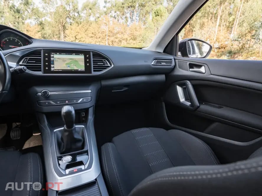 Peugeot 308 1.2 PureTech Allure