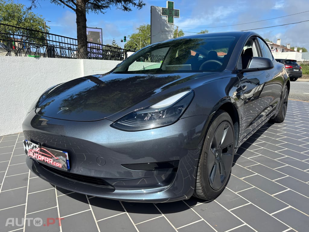 Tesla Model 3 Tração Traseira Premium