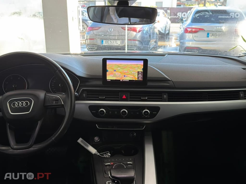 Audi A4 Avant 2.0 TDI Advance S tronic