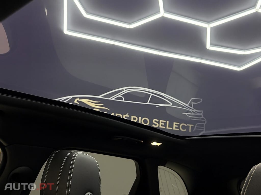 Land Rover Velar 2.0 D R-Dynamic S