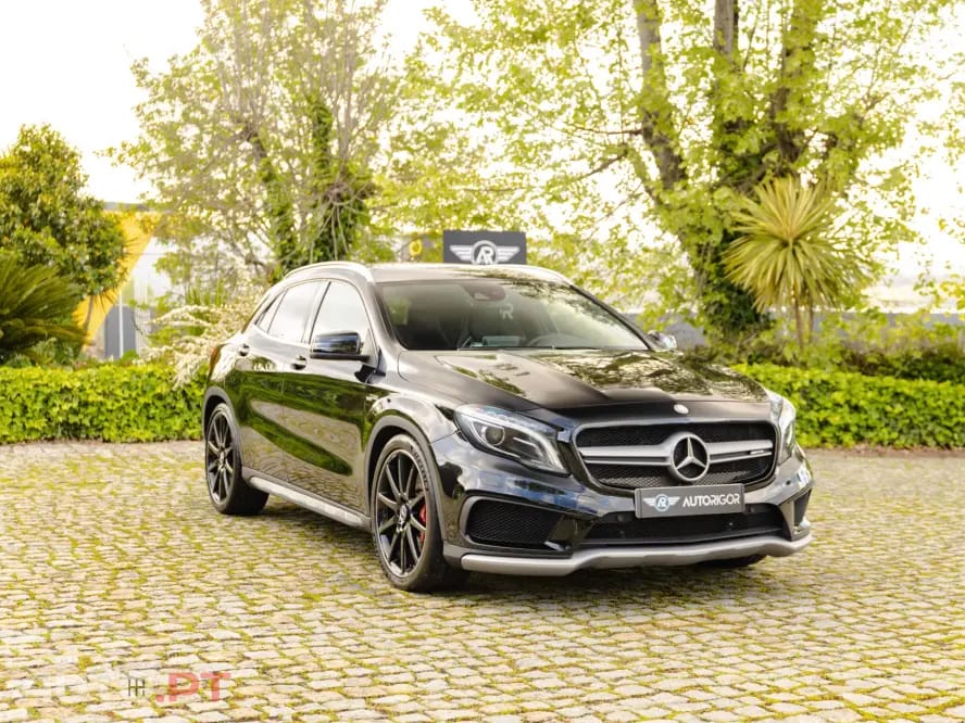 Mercedes-Benz GLA 45 AMG 4-Matic