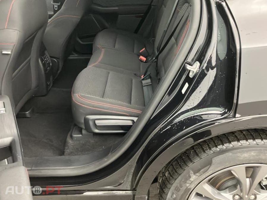 Ford Kuga 2.5 FHEV ST-Line