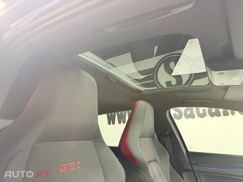 Volkswagen Golf GTI 2.0 TSI OPF DSG Performance