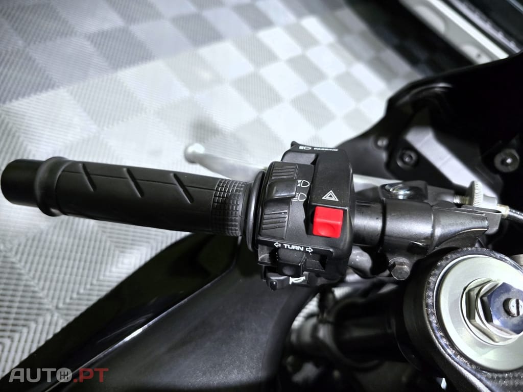 Honda CBR 1000 RR Fireblade