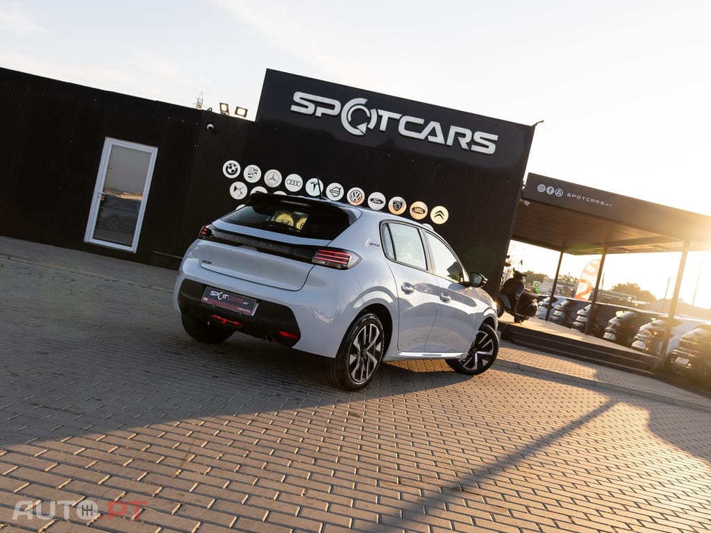 Peugeot 208 1.2 PureTech Style