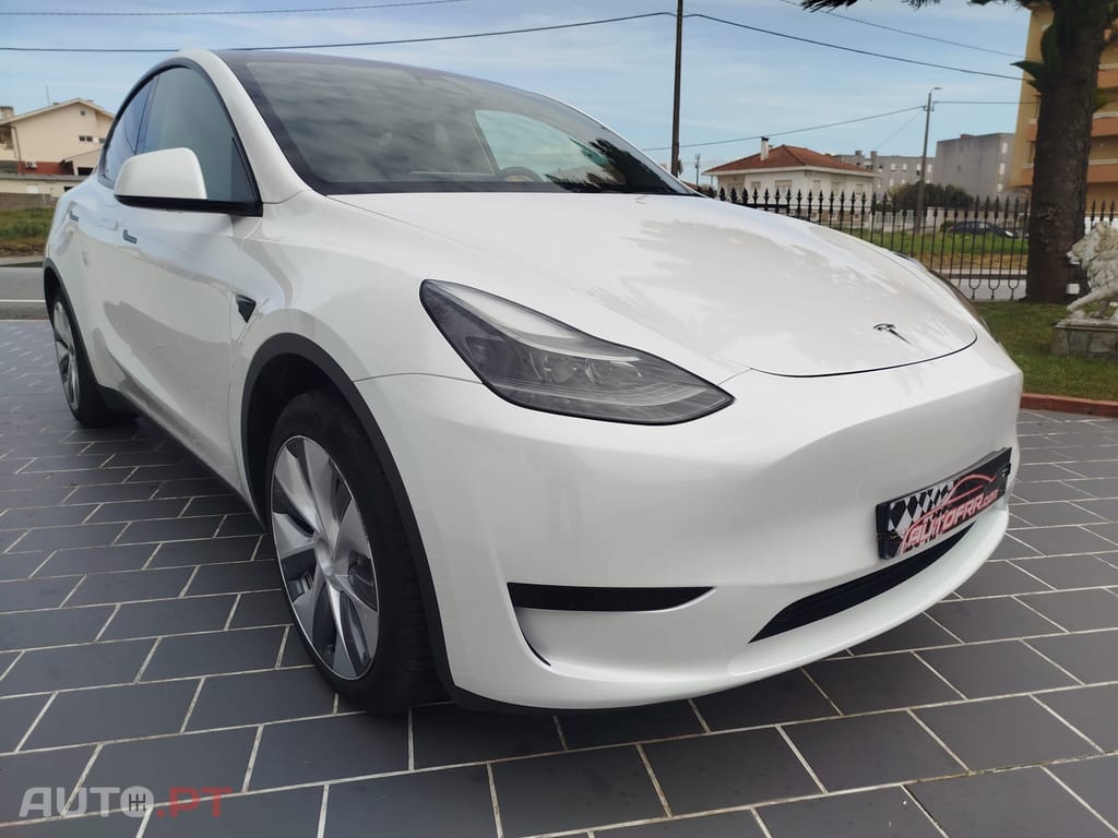 Tesla Model Y Tração Traseira