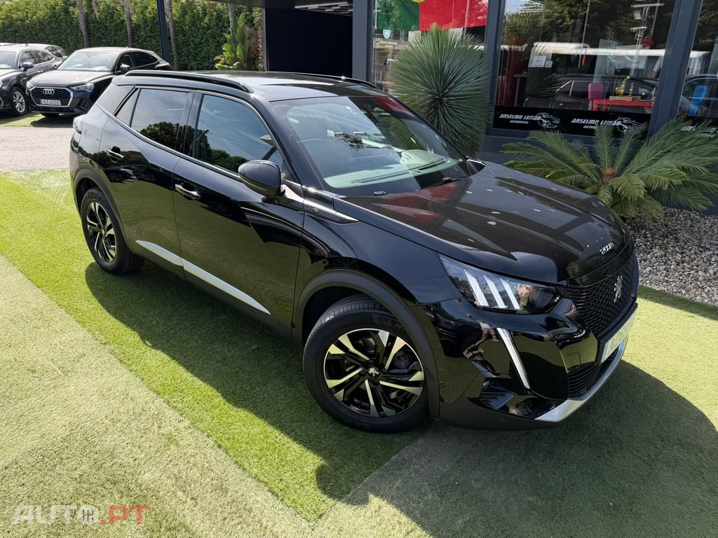 Peugeot E-2008 50 kWh GT