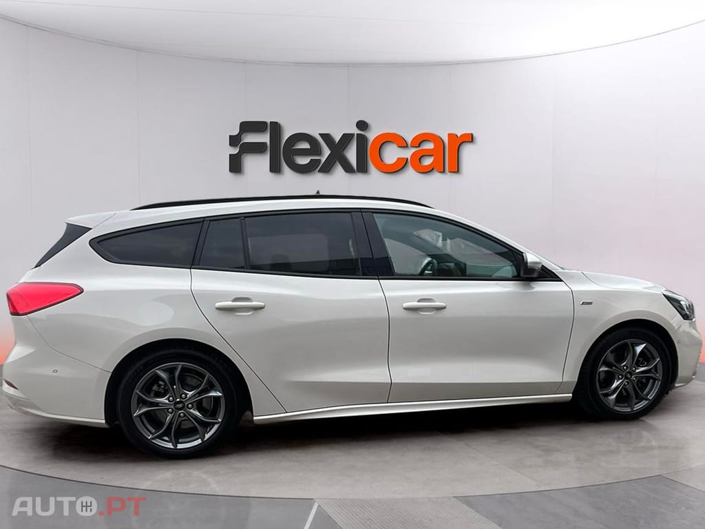 Ford Focus SW 1.0 EcoBoost ST-Line