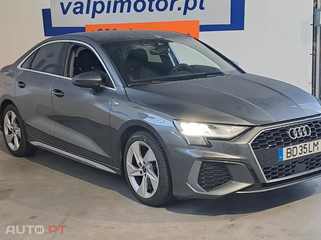 Audi A3 30 TDI S line S tronic