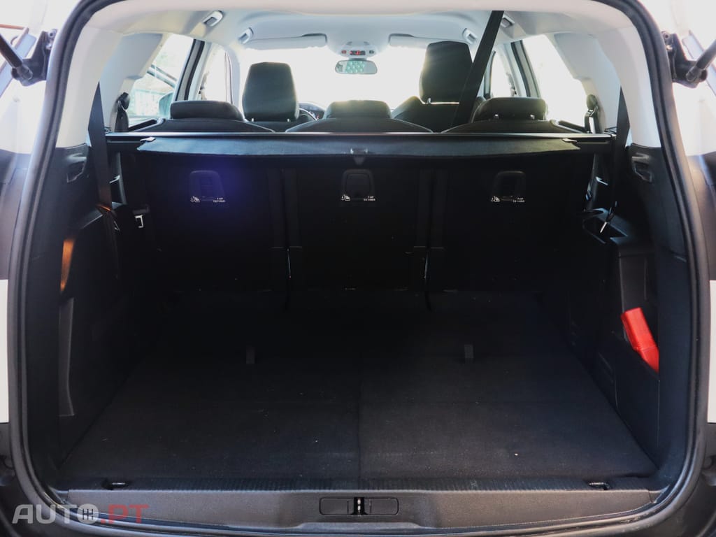 Peugeot 5008 1.5 BlueHDi Active Pack EAT8